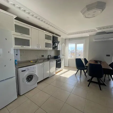 огромный видовой пентхаус у моря Apartamento *